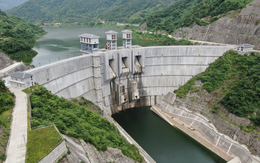 Trung Quốc chính thức vận hành thử nghiệm siêu dự án ‘dẫn nước khổng lồ’: Tổng diện tích 14.000 mét vuông, đào hầm xuyên núi dài 98 km, chi phí khủng lên tới 170 nghìn tỷ đồng