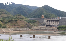 Mới năm ngoái “tiền nhiều như nước Sông Đà”, lợi nhuận các doanh nghiệp thủy điện đồng loạt “cạn trơ đáy”