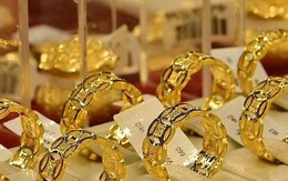 Kết thúc tháng 7 người mua vàng nhẫn lãi đậm, nắm vàng miếng SJC thì lỗ, có nên đầu tư tiếp vào vàng trong các tháng cuối năm?