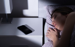 1 cài đặt có thể là "lỗ hổng" để ai đó mở khóa iPhone khi bạn đang ngủ