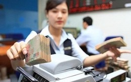 Ngân hàng tuần qua: Tỷ giá bất ngờ nổi sóng, “nóng” chuyện bán vốn, trả cổ tức