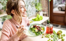 Không ăn thịt trong 3 tuần, cô gái nhận ra 4 thay đổi đáng kinh ngạc cả về sức khỏe lẫn tài chính