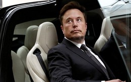 Elon Musk có biểu hiện lạ thường: Dọa đến tận nhà… đánh nhau với Mark Zuckerberg, các nhà đầu tư của Tesla, Twitter như ngồi trên đống lửa