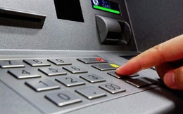 Lộ mật khẩu ATM có nguy hiểm không?