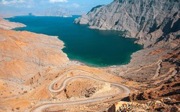 Ví như "Na Uy của Ả rập", đây là điểm đến có vịnh hẹp sa mạc duy nhất trên thế giới Ví như "Na Uy của Ả rập", đây là điểm đến có vịnh hẹp sa mạc duy nhất trên thế giới