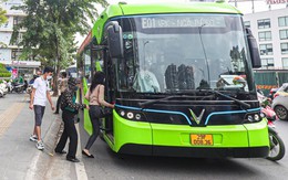 ‘Xanh hóa’ xe buýt: Cần cơ chế đột phá