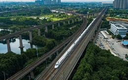 Tham vọng mở rộng mạng lưới đường sắt 42.000 km của Trung Quốc vẫn chưa dừng lại: Dùng 'bảo bối' để xây dựng không ngừng nghỉ, không cần đến sức người