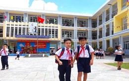 54 học sinh Đà Nẵng không được cho đi học: Nhiều em vào lớp, cha mẹ đến bắt về