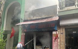 Hà Nội: Thêm một vụ cháy nhà trên phố Lý Nam Đế khiến người dân hoảng hốt