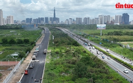 Thông xe đường song hành cao tốc TP Hồ Chí Minh - Long Thành - Dầu Giây