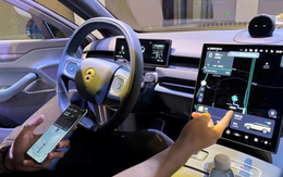 Một startup ô tô điện vừa ra mắt dòng smartphone đặc biệt: 30 tính năng hỗ trợ người lái, bán độc quyền ở Trung Quốc, giá đắt nhất hơn 1.000 USD