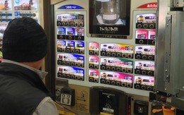 Vì sao đường phố Nhật Bản đầy rẫy máy bán hàng tự động? Nguyên nhân liên quan đến nhân viên văn phòng