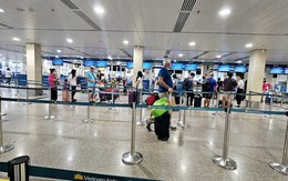 Hình ảnh khác lạ ở sân bay Tân Sơn Nhất ngày cuối kỳ nghỉ lễ 2-9