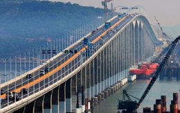 Trung Quốc xây cầu dài 5km trong 43 giờ, Giáo sư Harvard thốt lên “thật khủng khiếp”