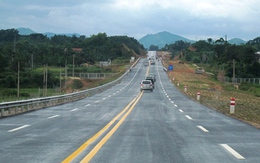 Đề xuất hơn 8.300 tỷ đồng nâng cấp 3 quốc lộ kết nối với Lào, Trung Quốc