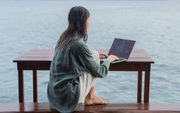Xu hướng tự do, mang laptop ra biển làm việc "đã chết": Giấc mộng về cuộc sống lãng mạn không chấm công vì đâu lụi tàn?