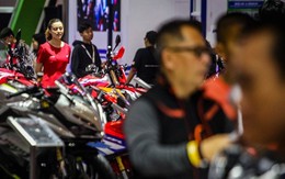Việt Nam bán 2,5 triệu xe máy năm qua nhưng chưa là gì so với quốc gia ‘láng giềng’ này