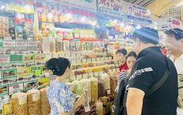 Tình hình tiểu thương chợ Bến Thành sau 1 tháng tham gia livestream bán hàng như thế nào?