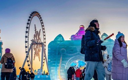 Bùng nổ “cơn sốt” du lịch băng tuyết ở Trung Quốc