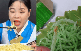 TikToker Hàn Quốc đổ xô mukbang món "tăm chiên giòn", bề ngoài giòn rụm ngon mắt nhưng sự thật gây lo ngại