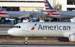 Máy bay American Airlines phải hạ cánh khẩn cấp khiến 6 người bị thương