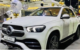 Ngược dòng thị trường, nhiều mẫu xe Mercedes-Benz tăng giá cả trăm triệu đồng