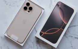 Giá iPhone 16 Pro Max màu vàng liên tục thiết lập đáy mới trên thị trường "chợ đen"