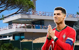 Ronaldo nhiều tiền nhưng vẫn bị từ chối trong cay đắng