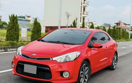 Kia Cerato 2 cửa ‘mua 1 tỷ bán còn lâu mới tới 4 đồng’, chủ xe cam kết nhập Hàn, zin từ A-Z