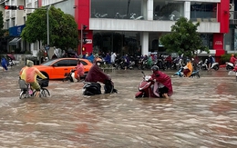 Đêm nay, nhiều nơi có mưa rất to