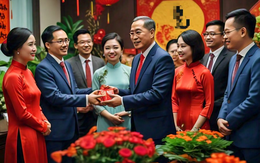 Công ty "nhà người ta": Thưởng Tết 8 tháng lương, 1 năm tăng lương 4 lần Công ty "nhà người ta": Thưởng Tết 8 tháng lương, 1 năm tăng lương 4 lần