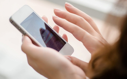 Người phụ nữ mất 233 triệu đồng sau khi tải ứng dụng dịch vụ công giả mạo để chỉnh sửa thông tin