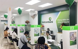 Tạm ngừng giao dịch với người phụ nữ yêu cầu chuyển 230 triệu, nhân viên ngân hàng Vietcombank nhận được thư cảm ơn