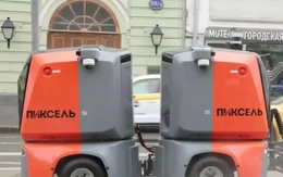 Thủ đô Nga sử dụng robot dọn dẹp đường phố