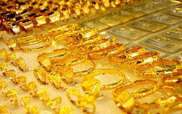 Giá vàng miếng SJC, vàng nhẫn trơn đảo chiều tăng vọt