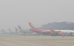 Sương mù dày đặc, hàng chục chuyến bay không thể hạ cánh tại Nội Bài