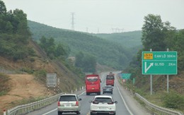 Rà soát, điều chỉnh giao thông cao tốc Cam Lộ - La Sơn sau tai nạn nghiêm trọng