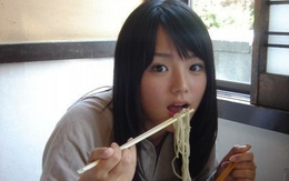 Người Nhật thích ramen, sushi, bữa tối giàu tinh bột nhưng vẫn ít tăng cân nhờ 6 yếu tố then chốt