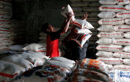Quốc gia 'hàng xóm' dự kiến nhập 3 triệu tấn gạo mới 'đủ ăn' - cơ hội tăng mạnh xuất khẩu của Việt Nam đã đến