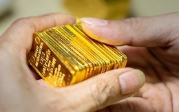 Giá vàng sáng nay 26/2: Vàng SJC tăng nửa triệu đồng, lại lên 79 triệu đồng/lượng