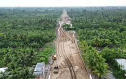 Cao tốc Cần Thơ - Cà Mau chậm 6 tháng, Tư lệnh Giao thông cảnh báo các nhà thầu thi công