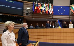 Liên minh châu Âu mở rộng lệnh trừng phạt Nga