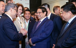 Thủ tướng: Việt Nam cam kết '3 bảo đảm', đẩy mạnh '3 đột phá' và thực hiện '3 tăng cường' với nhà đầu tư