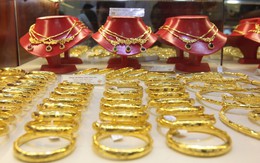 Giá vàng nhẫn gần 68 triệu đồng/lượng, người ôm vàng lãi đậm
