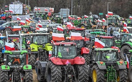 Nông dân Ba Lan phong tỏa tất cả cửa khẩu biên giới với Ukraine
