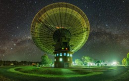 Đài thiên văn Úc bắt được tín hiệu vô tuyến dị thường nhất