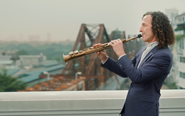 Hồ Gươm, Cầu Long Biên... xuất hiện trong MV của một huyền thoại saxophone: "những người yêu âm nhạc của Kenny G chắc chắn sẽ xem ngay tức khắc"