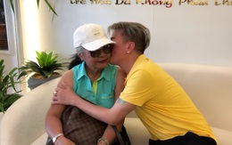 Nữ nghệ sĩ 72 tuổi được Đàm Vĩnh Hưng ôm hôn: "Hễ Đàm Vĩnh Hưng gọi là tôi phải có mặt"