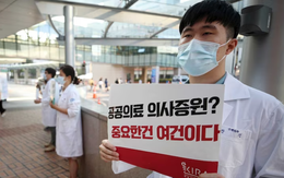 Hiệu trưởng các trường y kêu gọi Chính phủ Hàn Quốc không tăng chỉ tiêu tuyển sinh