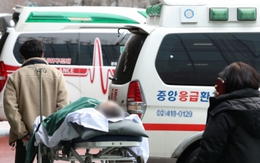 Khủng hoảng y tế tại Hàn Quốc: Bệnh nhân nguy kịch bị 3 bệnh viện từ chối cấp cứu, qua đời sau 9 tiếng chờ đợi trong vô vọng